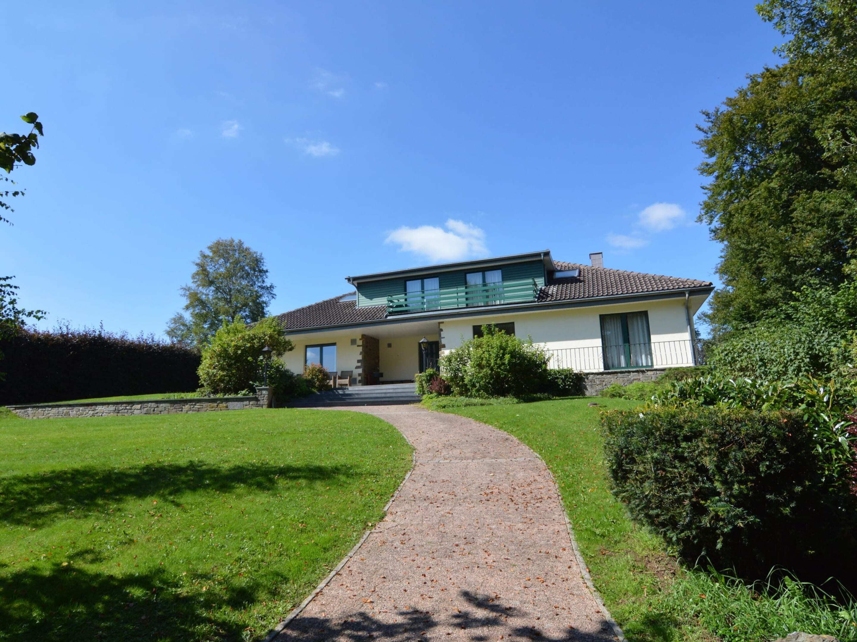 Villa | Exterior
