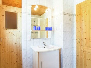 Ferienhaus | Badezimmer | Dusche