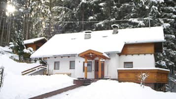 House | Bahagian luar