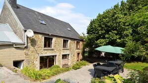 Unclassified image, 3 of 39, button - Stunning Holiday Home With Private Garden in Durbuy (Durbuy)