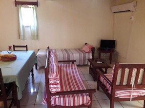 1 bedroom, free WiFi, bed sheets