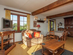 House | Living room
