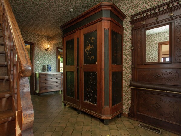 House | Interior