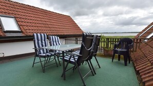 Apartment | Balcony - Quaint Apartment in Insel Poel near Beach (Insel Poel)