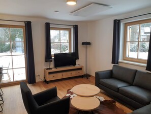 House | Living room - Bright Holiday Home in Donnersbachwald Styria With Sauna (Irdning-Donnersbachtal)