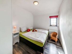 Apartment | 3 bedrooms, individually furnished