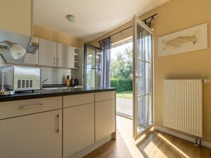 Apartment | Eigene Küche | Hochstuhl