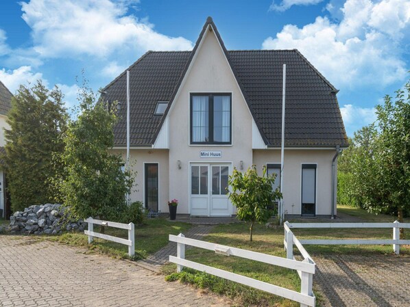 Apartment | Exterior
