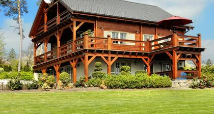 Affluent Chalet in Septon with Whirlpool, Sauna, Hot Tub