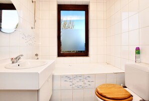 Ferienhaus | Badezimmer