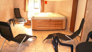 House | Spa treatment