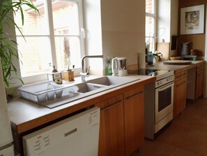 House | Private kitchen - Vintage Mansion near Lake in Warnow (Warnow)