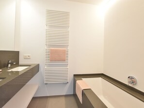Appartement | Badkamer