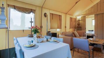 Tent | Dining