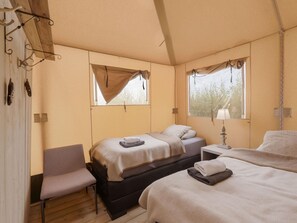 Tent | 3 bedrooms - Cozy Tent Lodge in Pittem With Veranda,barbecue (Pittem)