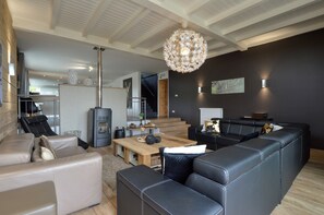 Casa | Sala d'estar | Llar de foc