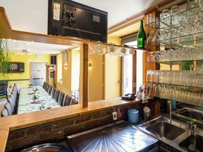 House | Dining