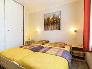 House | 8 bedrooms, individually furnished, bed sheets - Lovely Holiday Home in Marcourt (Rendeux)