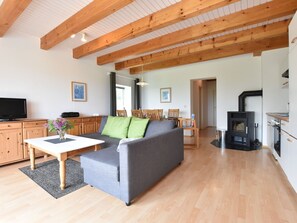 Apartment | Wohnzimmer | Kamin