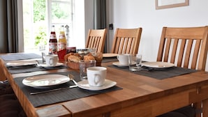 Apartment | Private kitchen - Cosy Apartment in Insel Poel With Fireplace (Insel Poel)