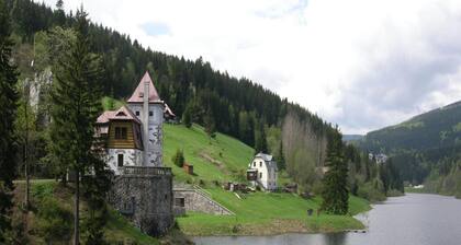 Holiday Home in Roztoky U Jilemnice With Garden