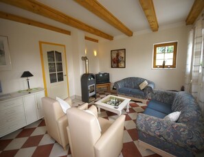 House | Living room - Holiday Home in Roztoky U Jilemnice With Garden (Roztoky u Jilemnice)