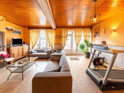 Expansive Holiday Home in Ardennes with Hot Tub