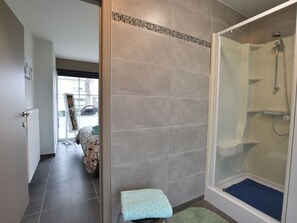 House | Bathroom