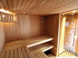 Villa | Property amenity - Beautiful Villa for Groups With Swimming Pool, Sauna and Wifi (Zottegem)