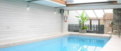 Indoor pool, outdoor pool