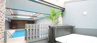 Luxury Pool Villa in Goesnes