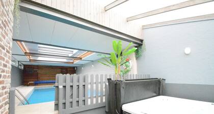 Luxury Pool Villa in Goesnes