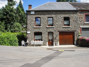 Exterior - Cosy House by the Ourthe With Fenced Garden (Rendeux)