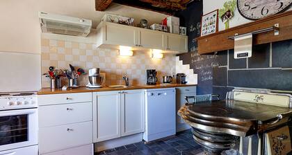 Cozy Holiday Home in Gros-fays With Terrace