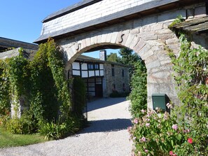 Exterior - Beautiful Farmhouse in Burtonville With Sauna (Vielsalm)