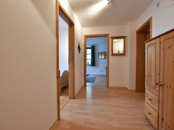 2 bedrooms, individually furnished - Waterfront Apartment in Stove With Balcony (Boiensdorf)