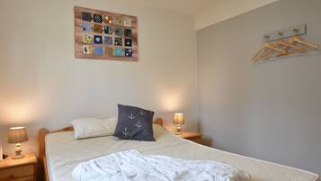 Ferienhaus | 2 Schlafzimmer, individuell eingerichtet, Bettwäsche