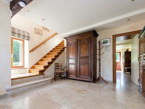 Villa | Reception - Cozy Holiday House near La Roche (Rendeux)