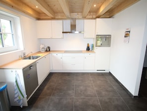 Private kitchen - Modern Chalet With Sauna Near Ski Area in Carinthia (Bad Kleinkirchheim)
