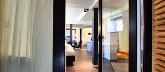 Apartment in Former Coach House