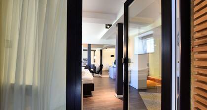 Apartment in Former Coach House