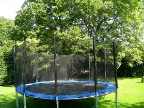 House | Garden - Ardennes Stay for 21 Guests (Stavelot)