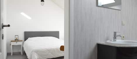 Casa | 5 quartos, individualmente mobiliados