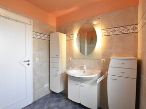 Apartment | Bathroom - Flat on the Island of Poel With Sauna (Insel Poel)