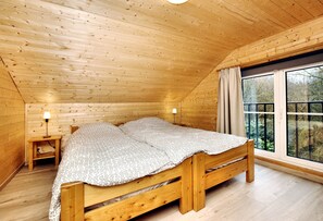 5 chambres, ameublement personnalisé, draps fournis