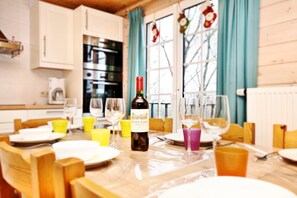 Chalet | Interior detail