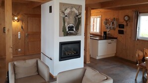 Chalet | Woonkamer | Een dvd-speler