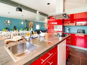 Ferienhaus | Eigene Küche | Hochstuhl