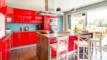 Huis | Privékeuken | Een kinderstoel