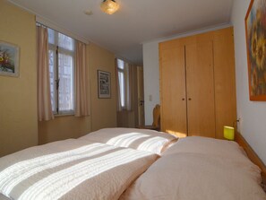 9 habitaciones y ropa de cama 